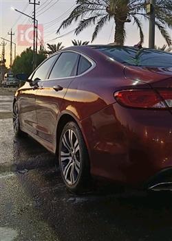 کرایسلەر 200